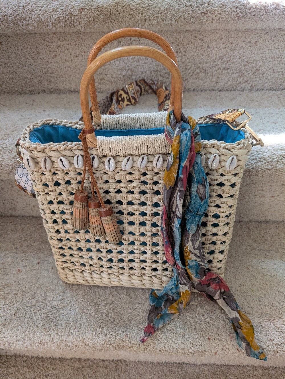 Woven handbag with cross body strap Brand New